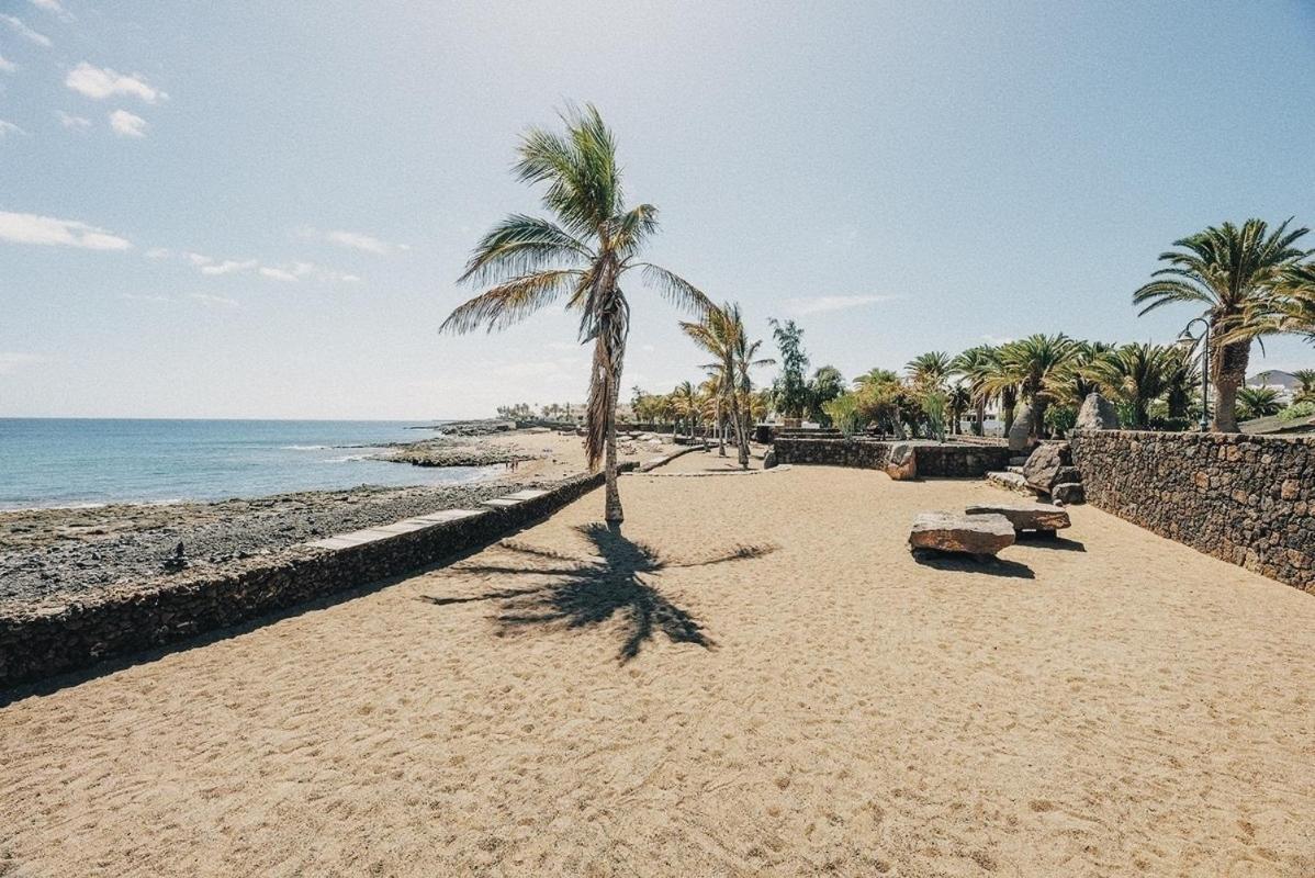 Lanzarote Beach Apartments, Casa Bruna Costa Teguise Bagian luar foto