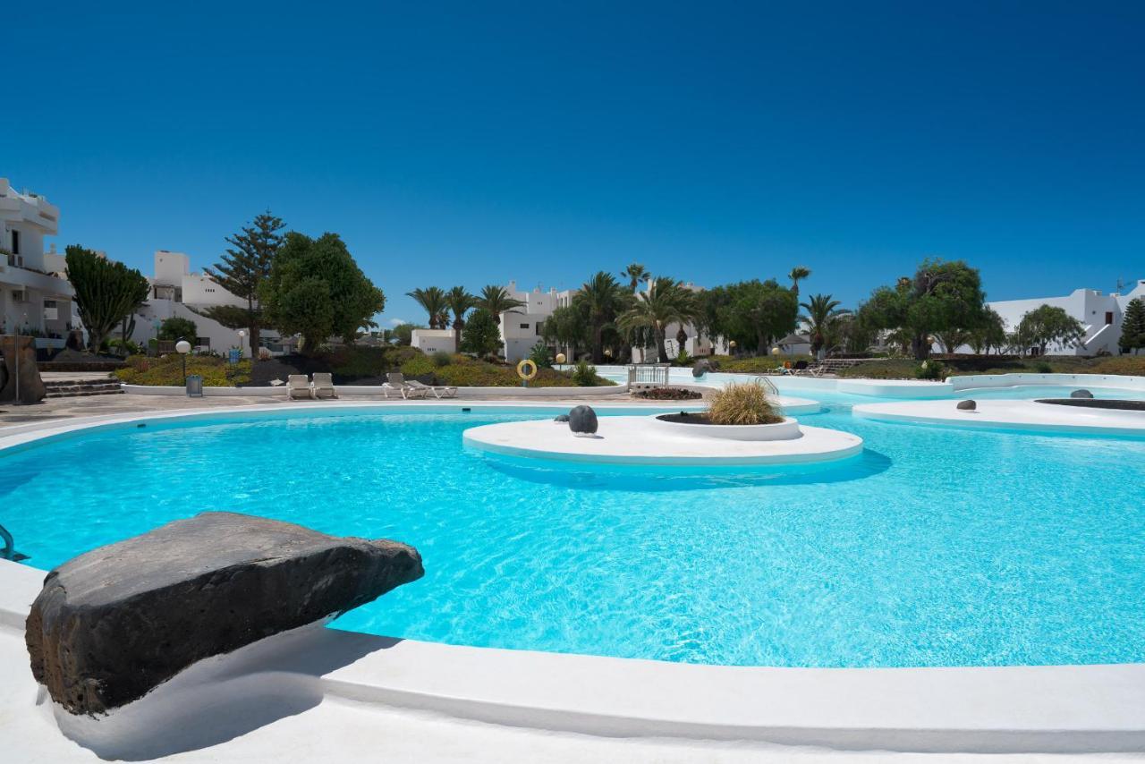 Lanzarote Beach Apartments, Casa Bruna Costa Teguise Bagian luar foto